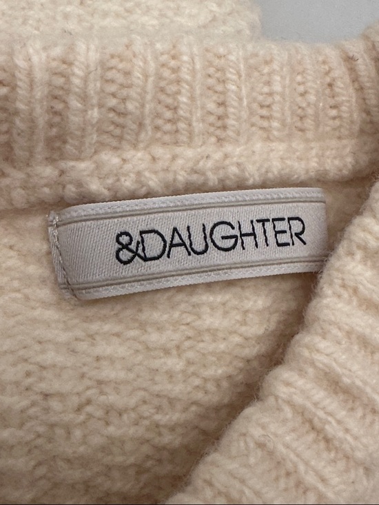 &Daughter ecru merino wool and cashmere crew neck raglan sleeve sweater - Picture 9 of 12